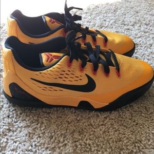 NIKE Kobe sneakers